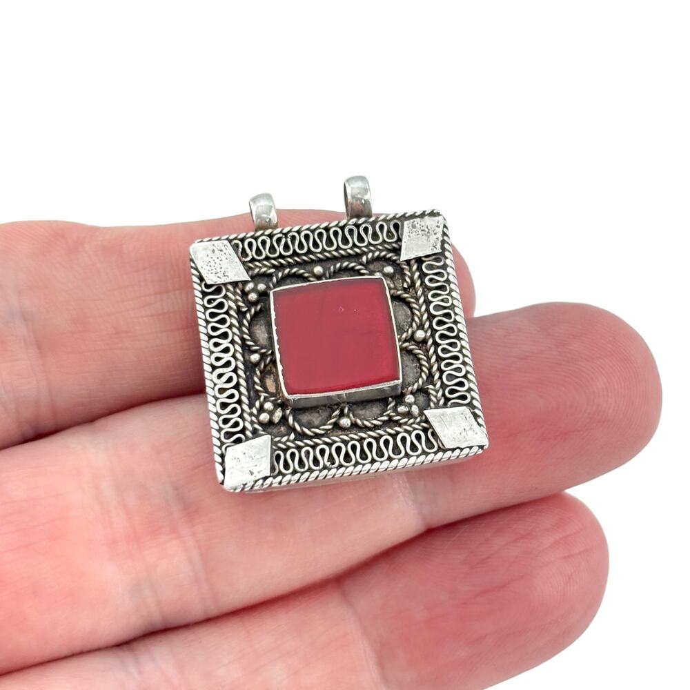 Vintage Kuchi Sterling Silver 925 Carnelian Pendant